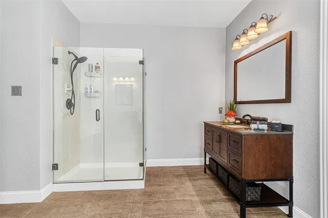 $725,000 | 14845 Pensham Drive, Frisco, TX 75035