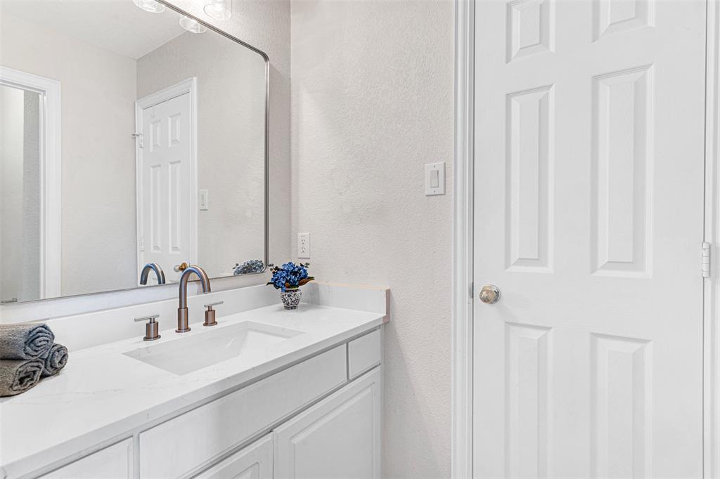 14845 Pensham Drive Frisco, TX 75035 - Photo 28 of 40