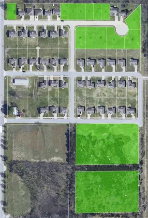 $16,000 | 102 East John Street, Coffeyville, KS 67337