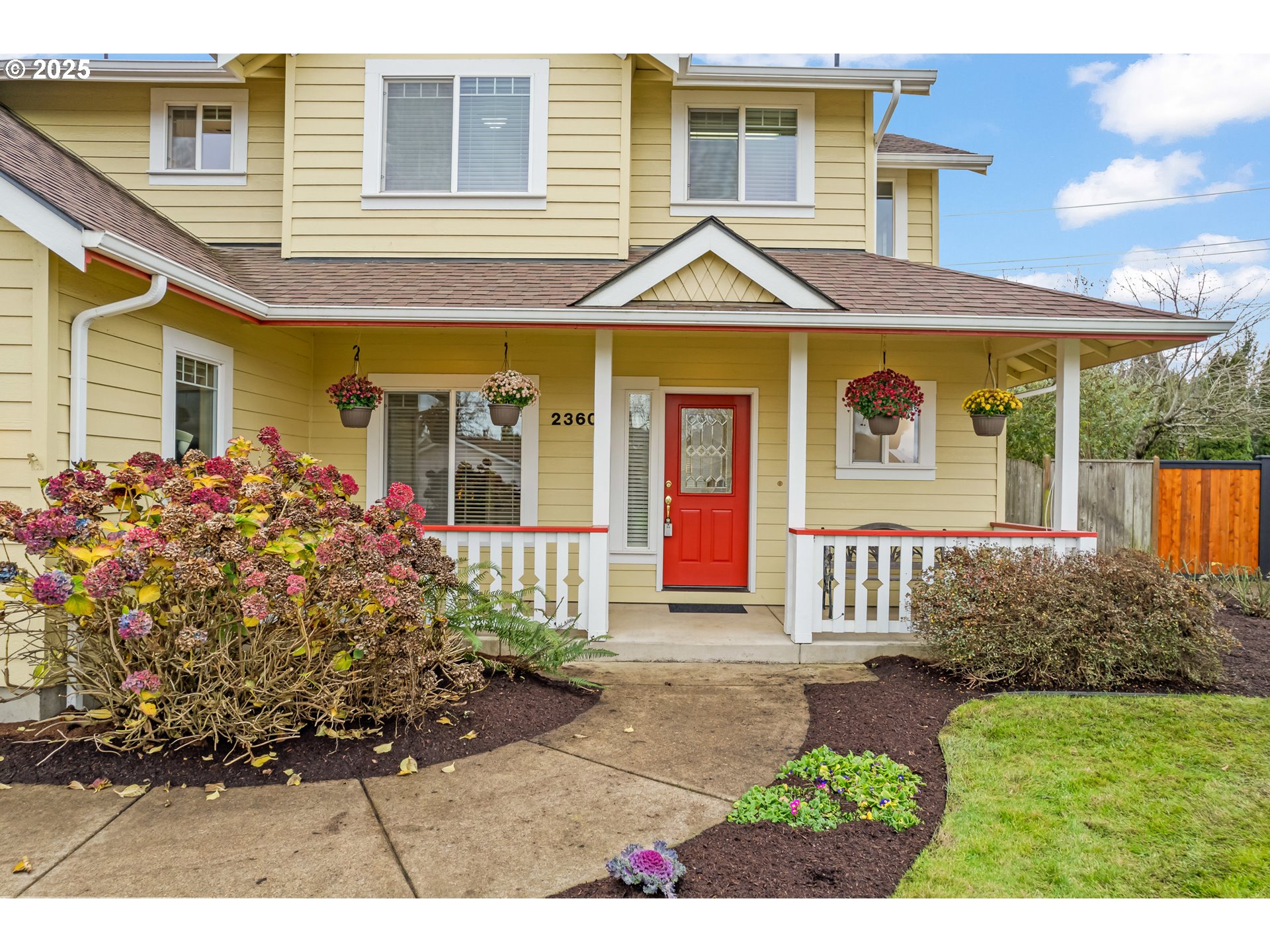 2360 Dale Avenue Eugene, OR 97408 - Photo 2 of 48 a front view of a house with a yard