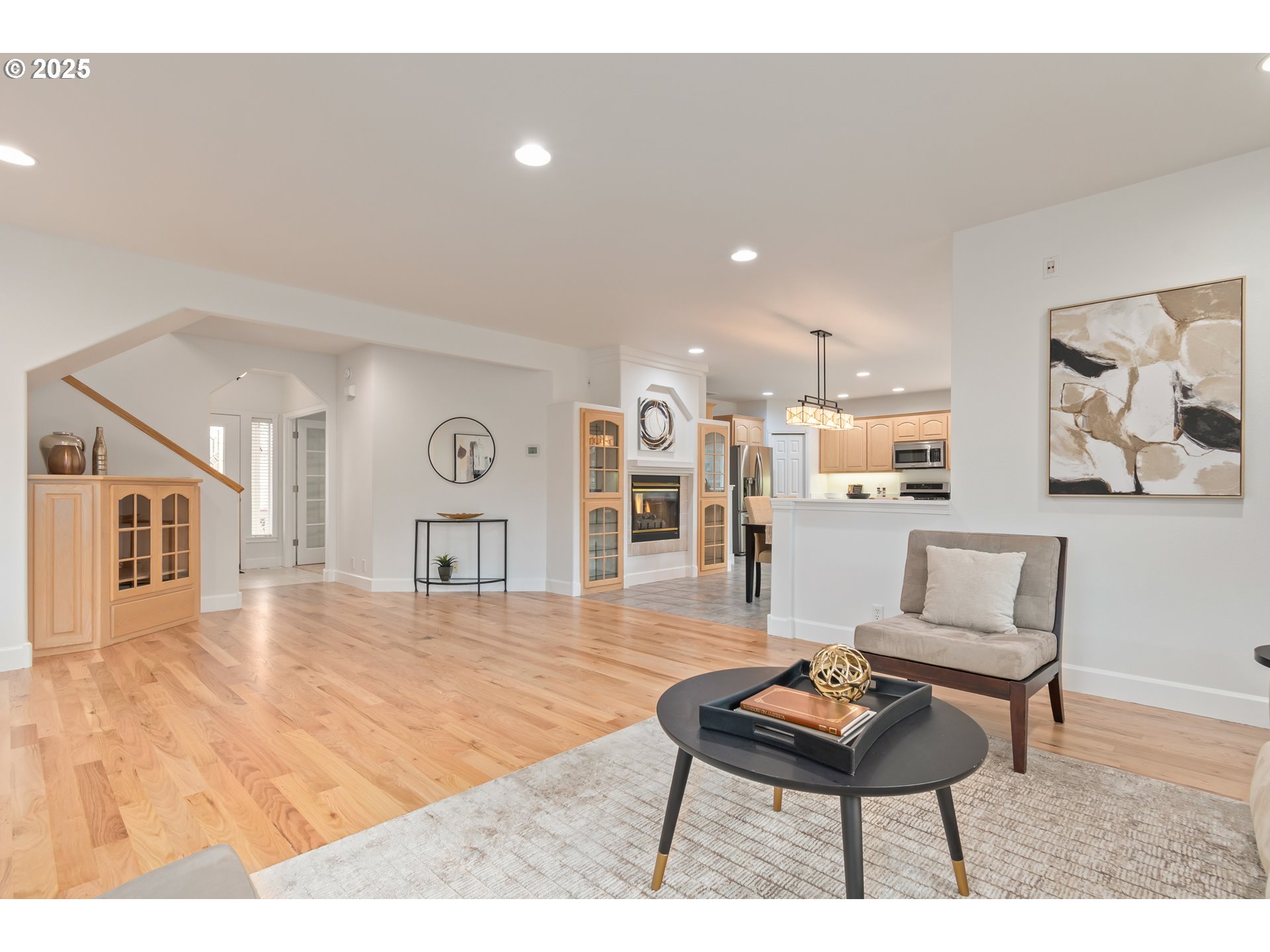 2360 Dale Avenue Eugene, OR 97408 - Photo 4 of 48 a living room with furniture and a wooden floor