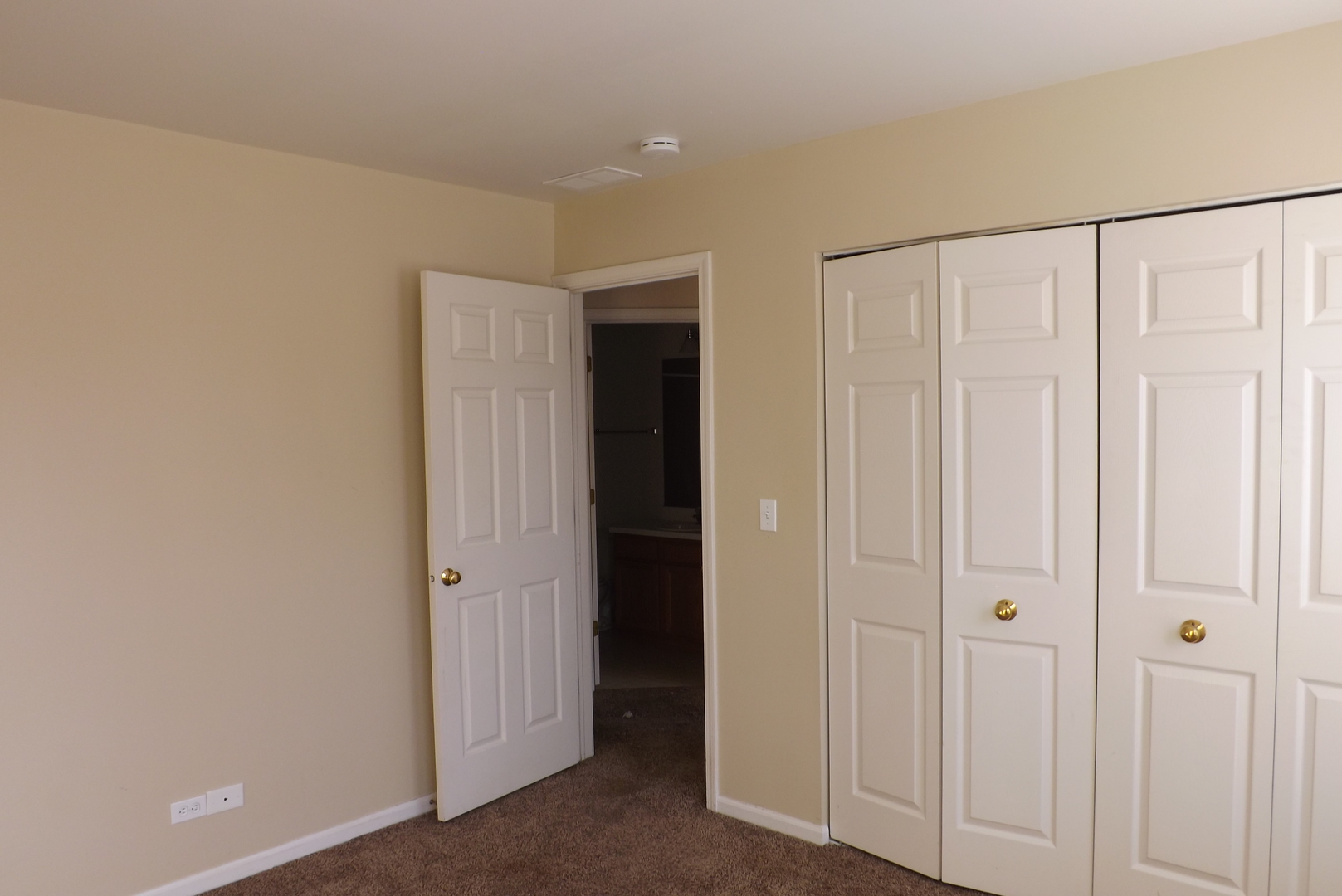 1060 Huron Court Elgin, IL 60120 - Photo 11 of 11