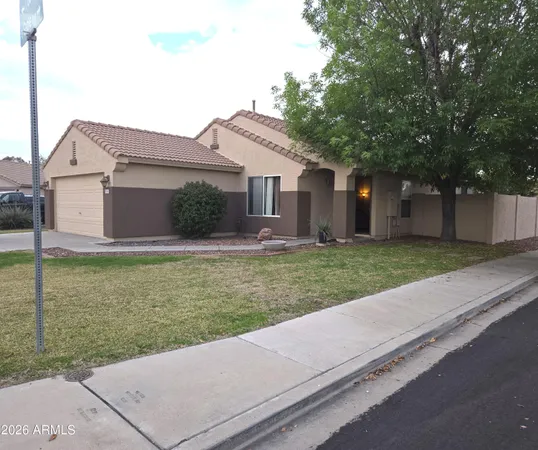 $469,900 | 5741 East Gable Circle, Mesa, AZ 85206