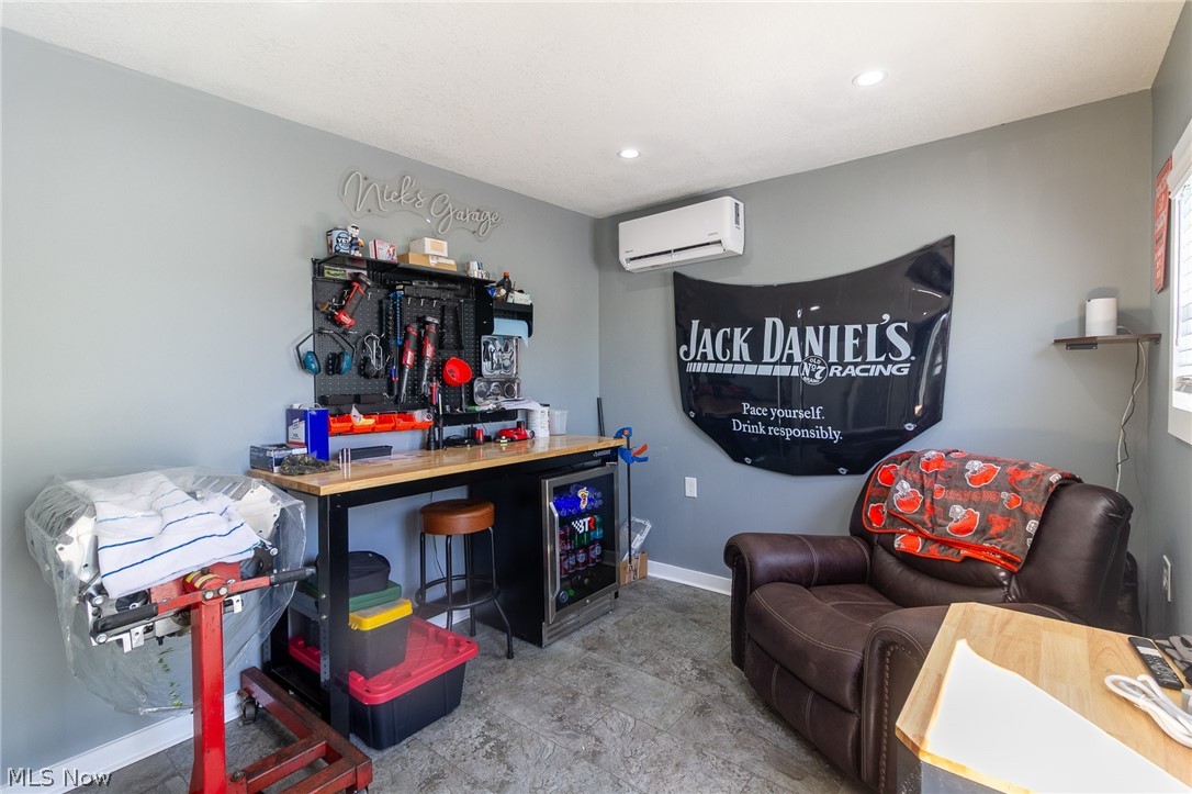 3877 Dawley Road Ravenna, OH 44266 - Photo 37 of 50 Garage Office
