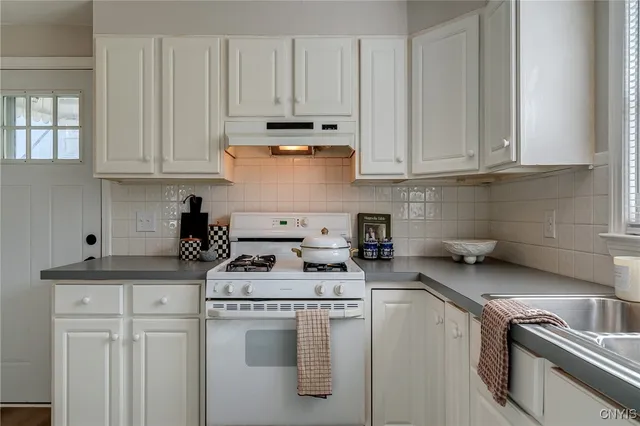 $130,000 | 2619 Grant Boulevard, Syracuse, NY 13208