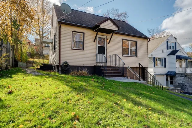 $130,000 | 2619 Grant Boulevard, Syracuse, NY 13208