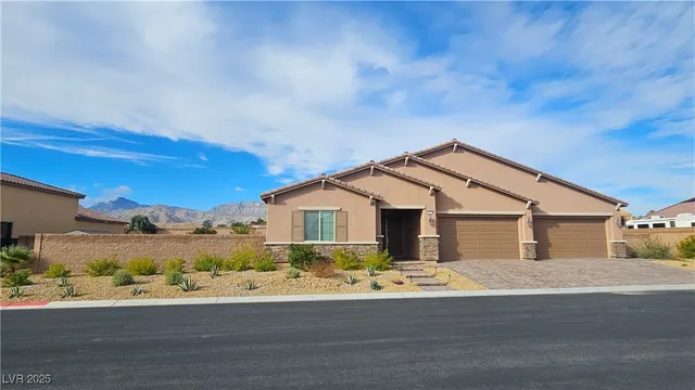 $1,300,000 | 6127 Rockville Creek Court, Las Vegas, NV 89149