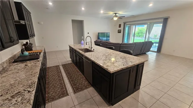 $1,300,000 | 6127 Rockville Creek Court, Las Vegas, NV 89149