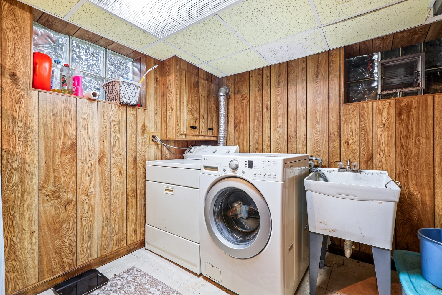 2357 South 3rd Avenue North Riverside, IL 60546 - Photo 20 of 28