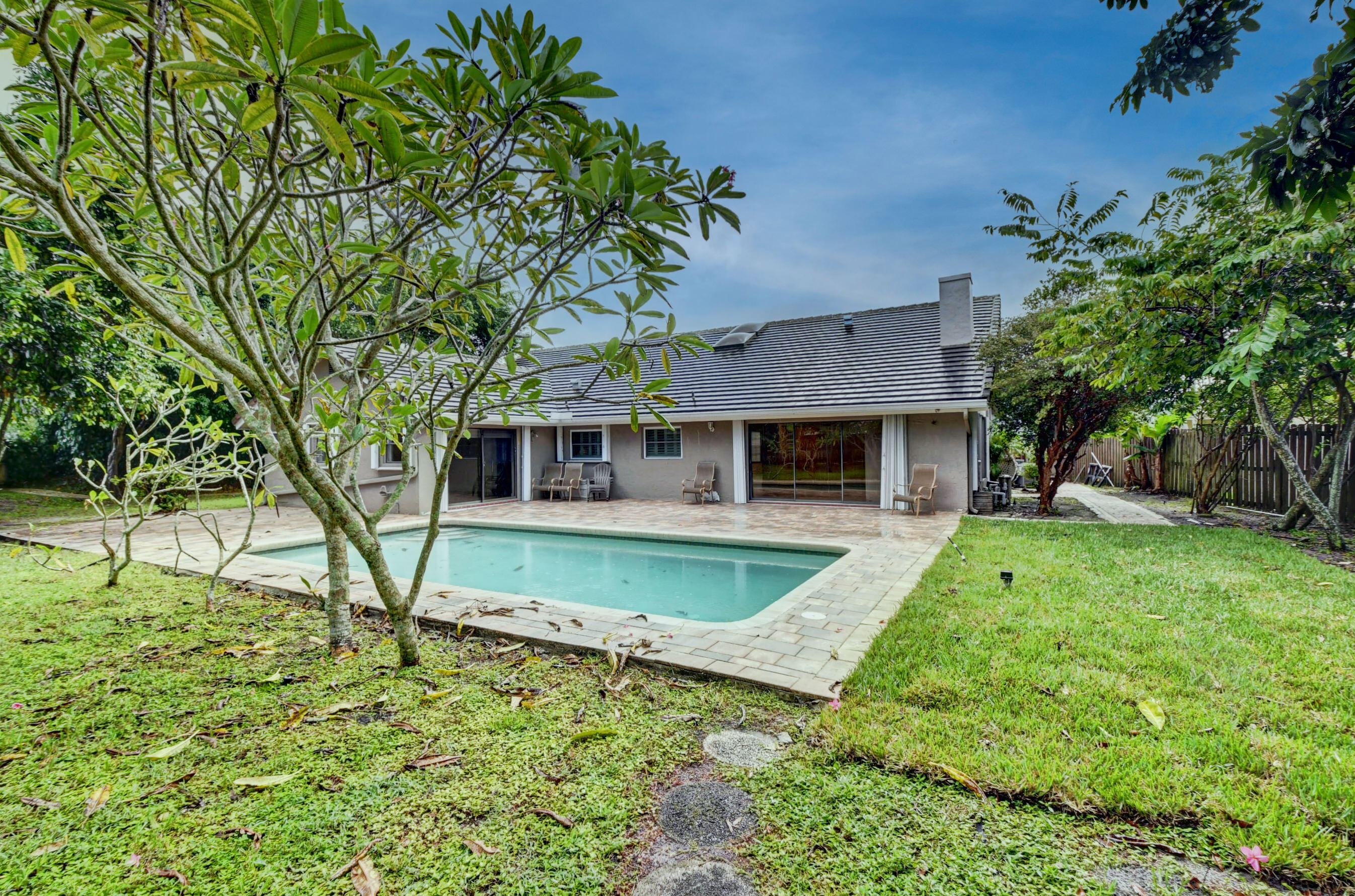 7657 London Lane Boca Raton, FL 33433 - Photo 46 of 61 DSC_3404_5_6_7_8