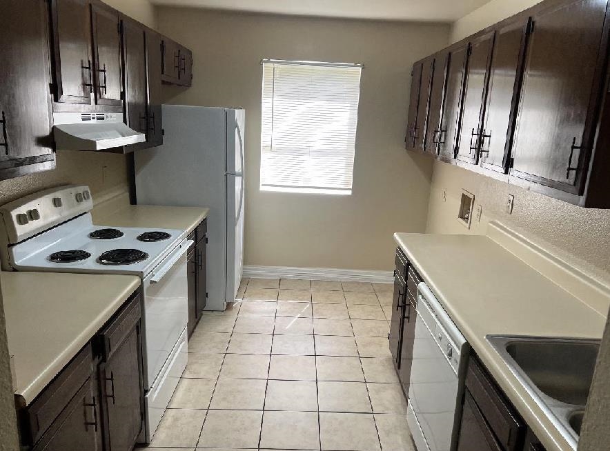 4695 Collier Street Beaumont, TX 77706 - Photo 4 of 7