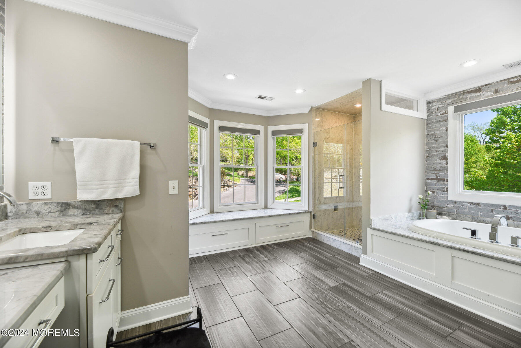 27 Roc Etam Road Randolph, NJ 07869 - Photo 24 of 43 031_vmd_002_0