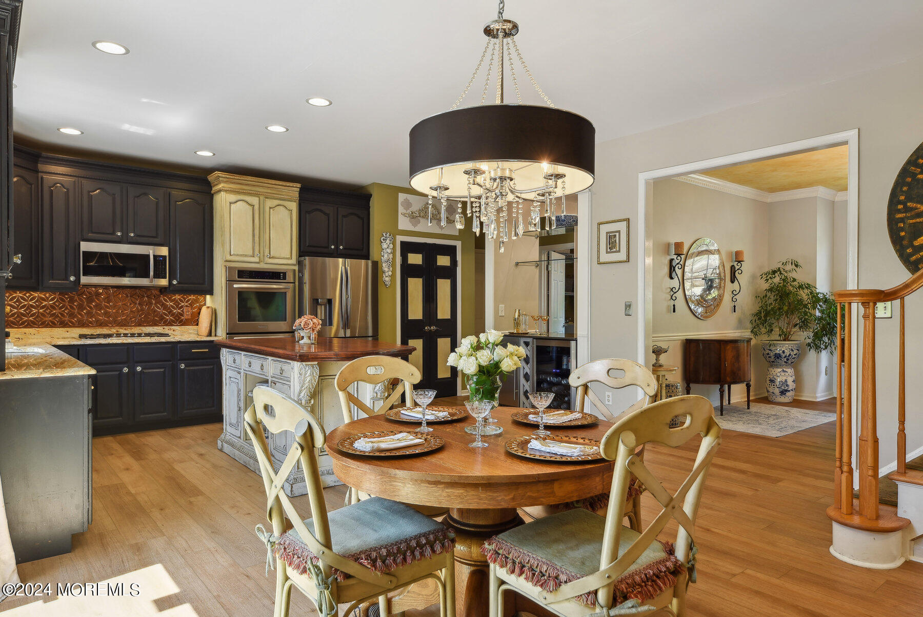 27 Roc Etam Road Randolph, NJ 07869 - Photo 9 of 43 010_vmd_021