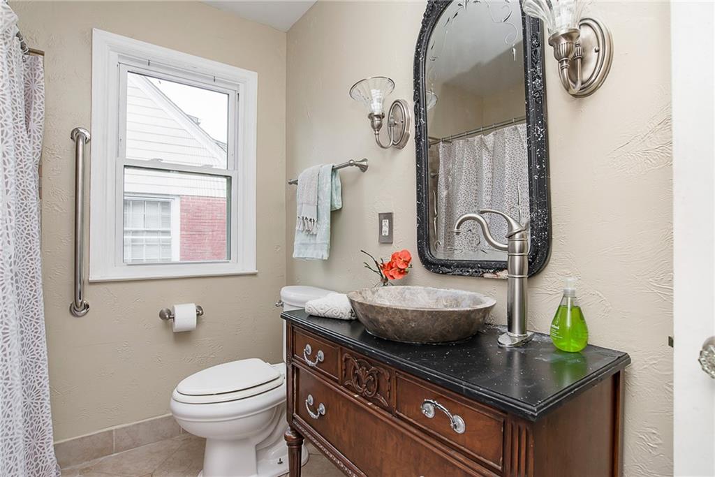 6031 Garver Road Indianapolis, IN 46208 - Photo 18 of 30 Gallery Image 18