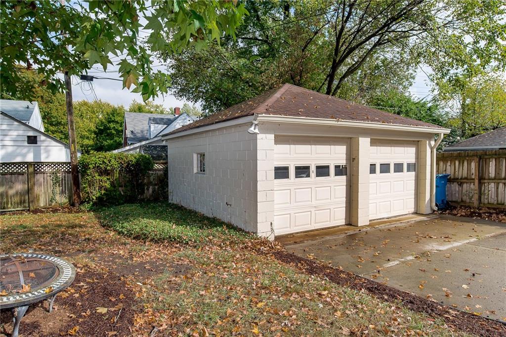 6031 Garver Road Indianapolis, IN 46208 - Photo 27 of 30 Gallery Image 27