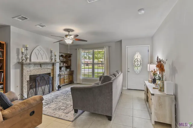 $225,000 | 2011 Hoyt Drive, Baton Rouge, LA 70816