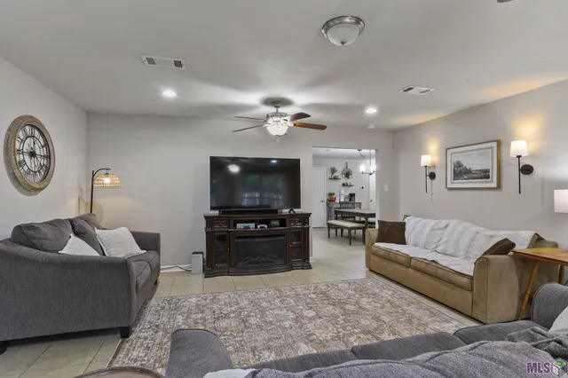 $225,000 | 2011 Hoyt Drive, Baton Rouge, LA 70816