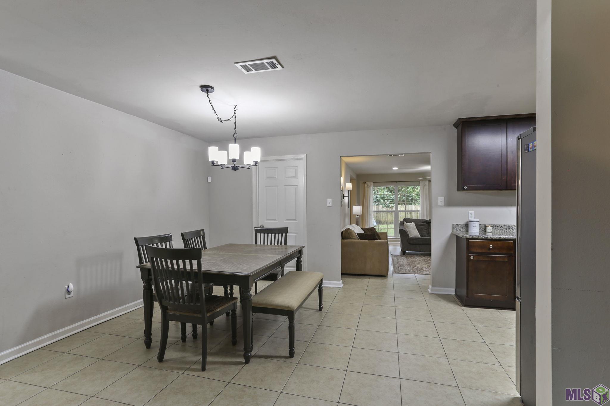 2011 Hoyt Drive Baton Rouge, LA 70816 - Photo 7 of 17