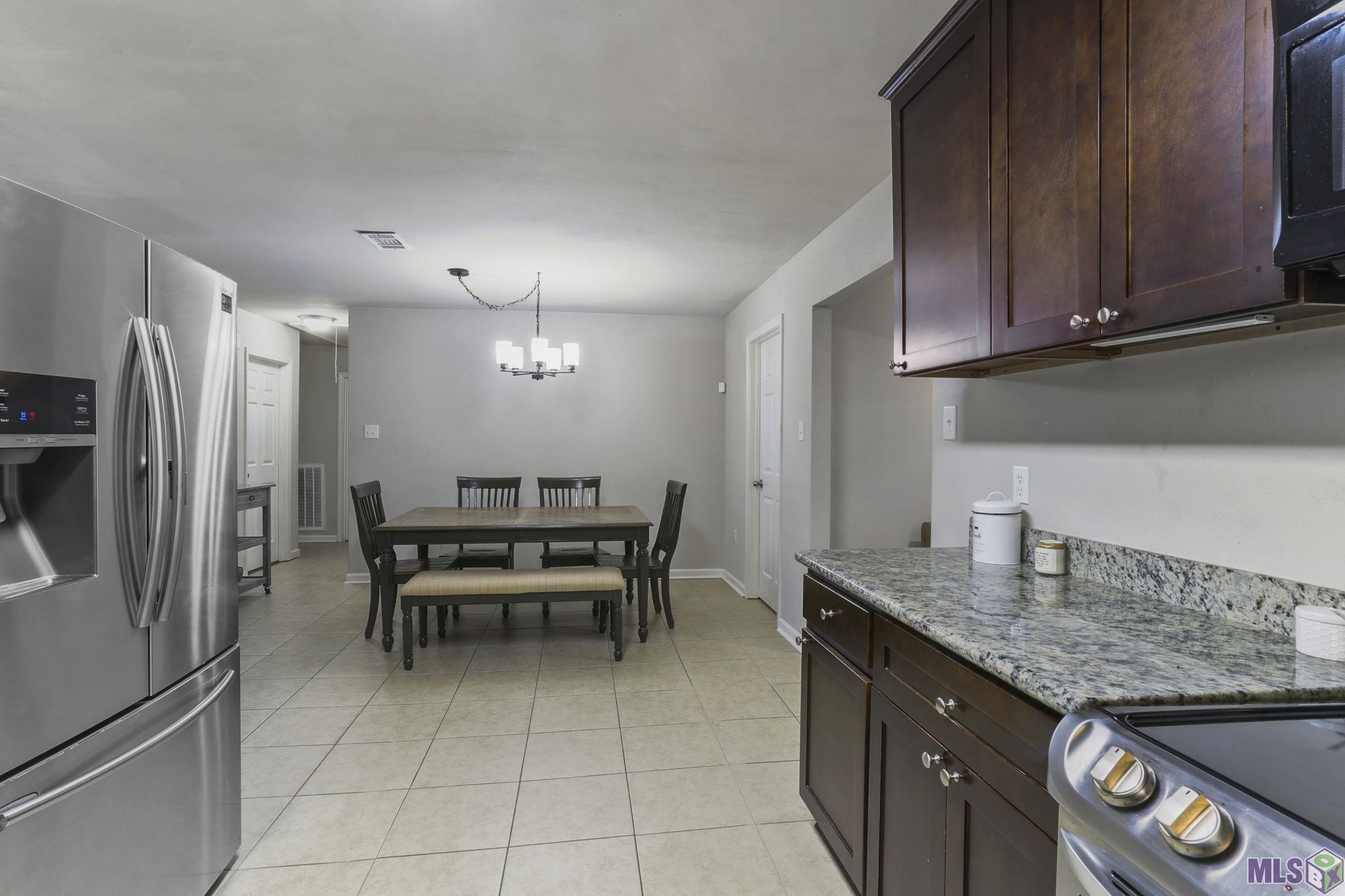 2011 Hoyt Drive Baton Rouge, LA 70816 - Photo 8 of 17