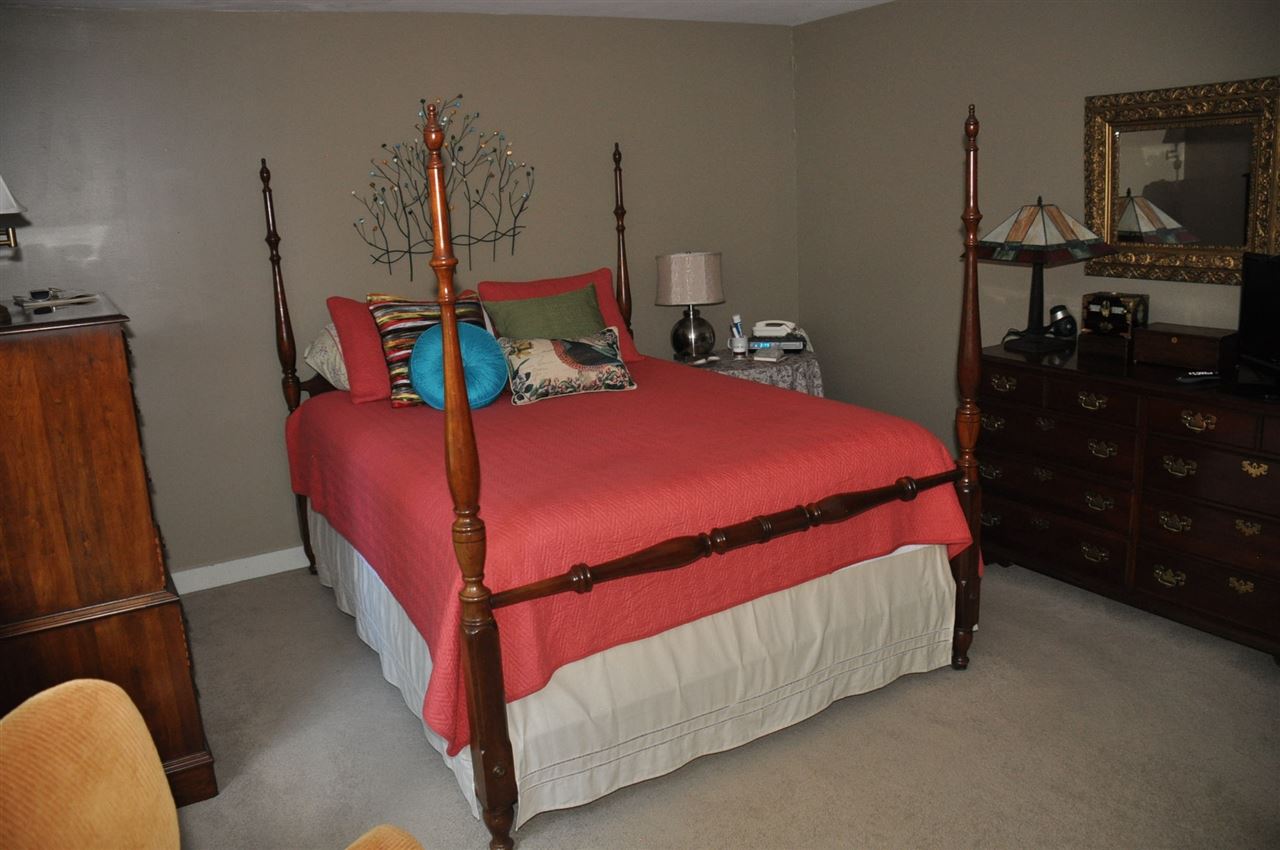 18 North Curtisville Road Concord, NH 03301 - Photo 14 of 19 Gallery Image 14