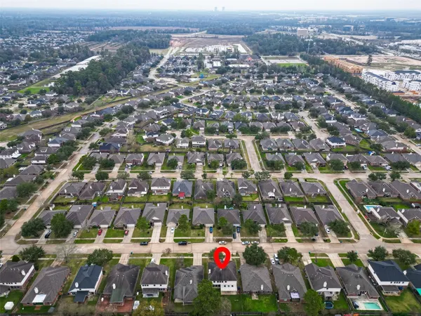 $345,000 | 2423 Floral Ridge Drive, Spring, TX 77388