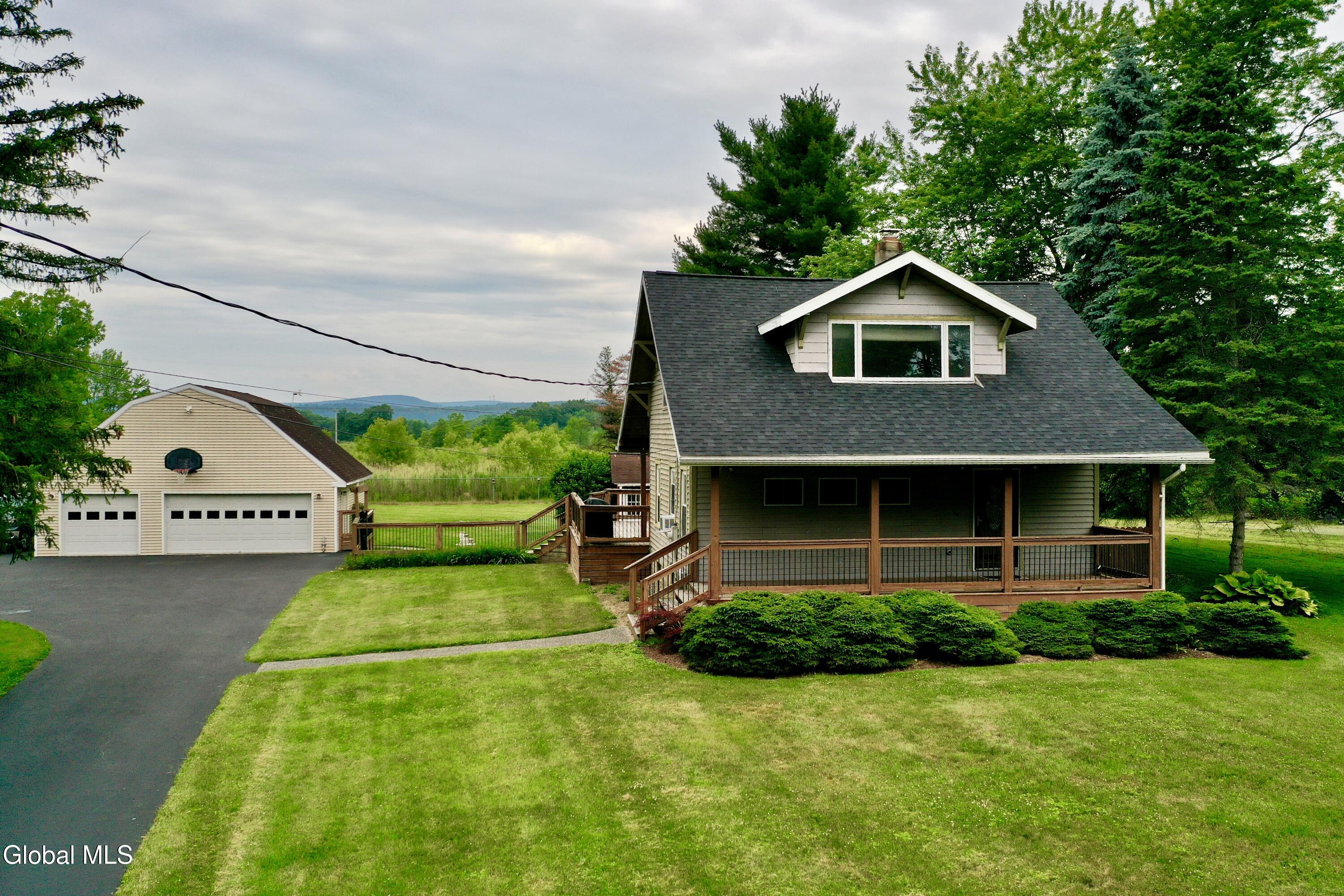 87 Lasher Road Bethlehem, NY 12158 - Photo 1 of 52 2
