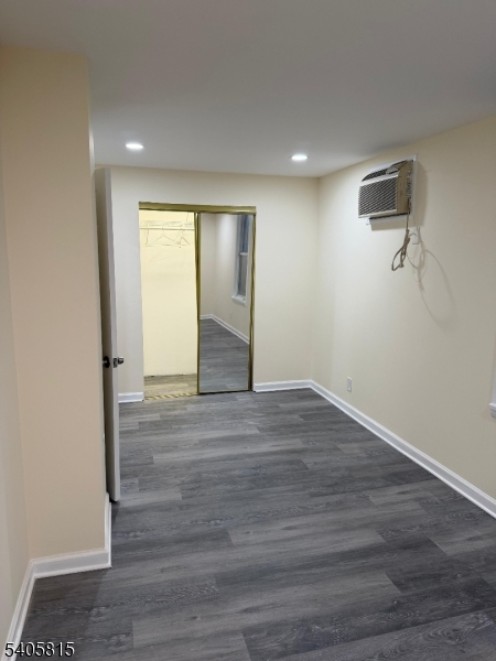 208 East 16th Street Paterson, NJ 07524 - Photo 5 of 6