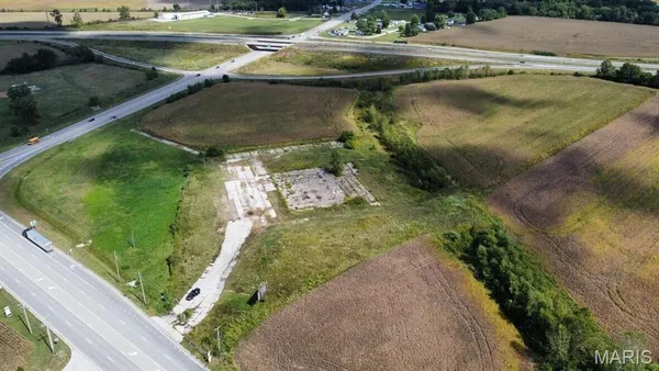 $2,200,000 | 6713 Godfrey Road, Godfrey, IL 62035