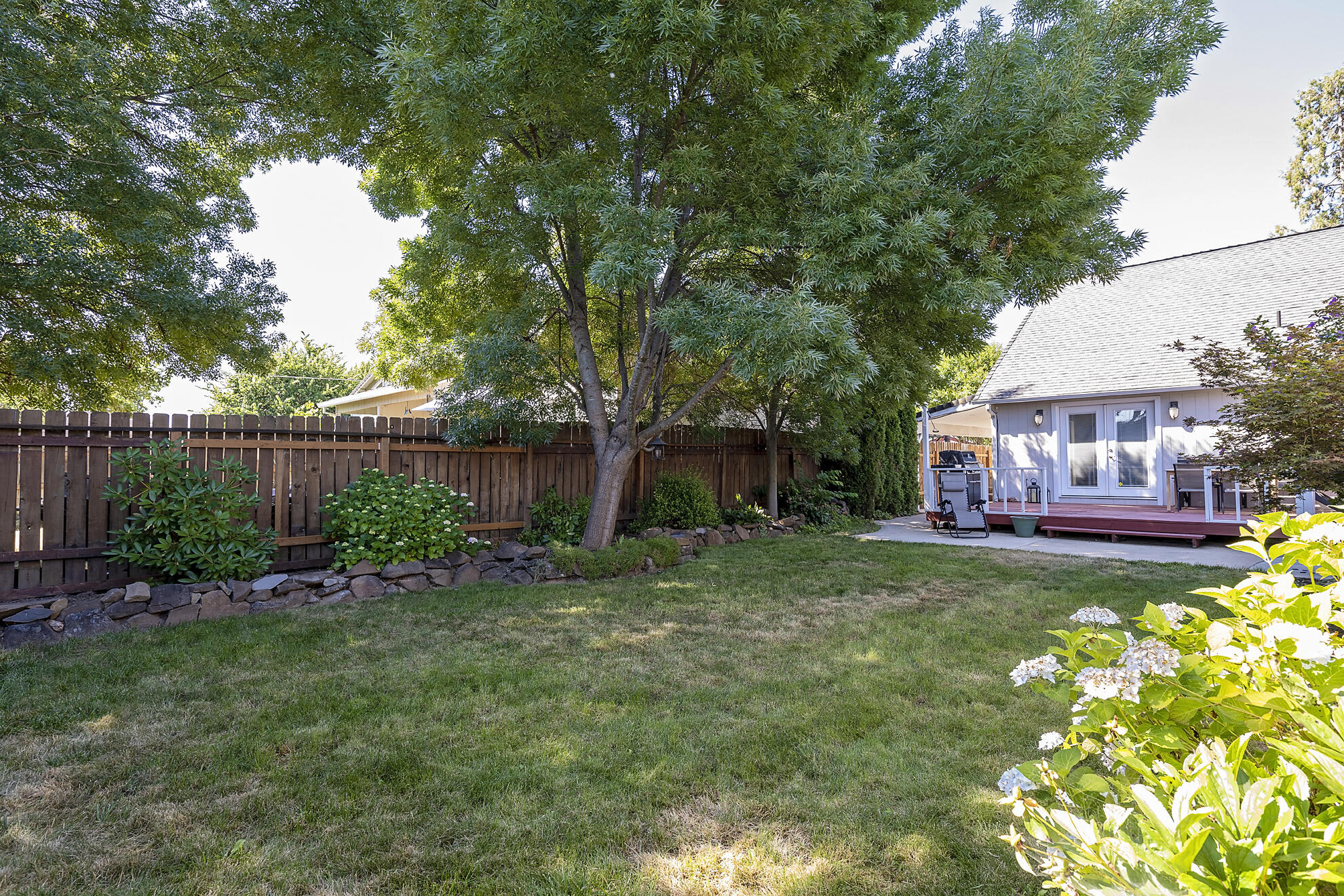 712 Maple Street Central Point, OR 97502 - Photo 22 of 26 Maple_020 copy