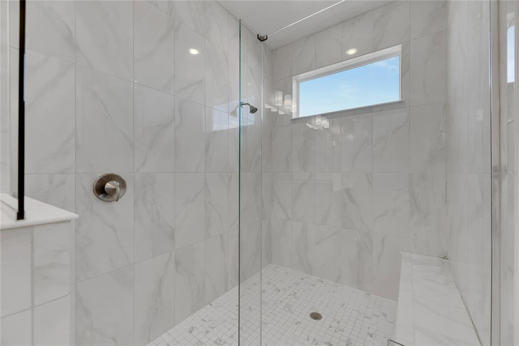 923 Signet Drive Apollo Beach, FL 33572 - Photo 3 of 83
