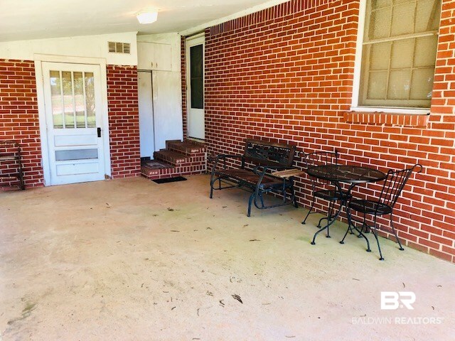 1526 J P Howard Road Evergreen, AL 36401 - Photo 4 of 7