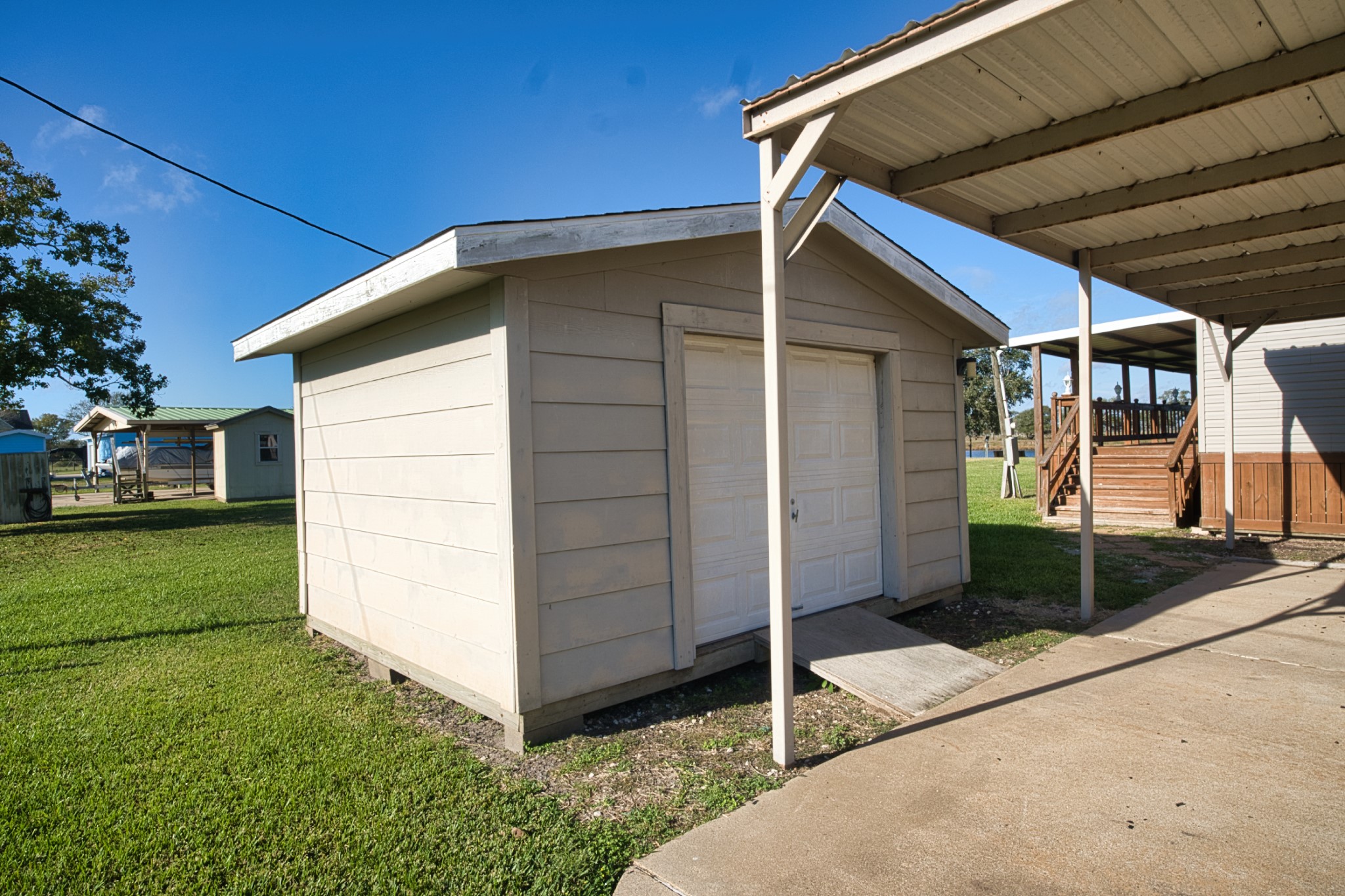 5582 County Road 469 Brazoria, TX 77422 - Photo 21 of 32 a view of backyard with green space