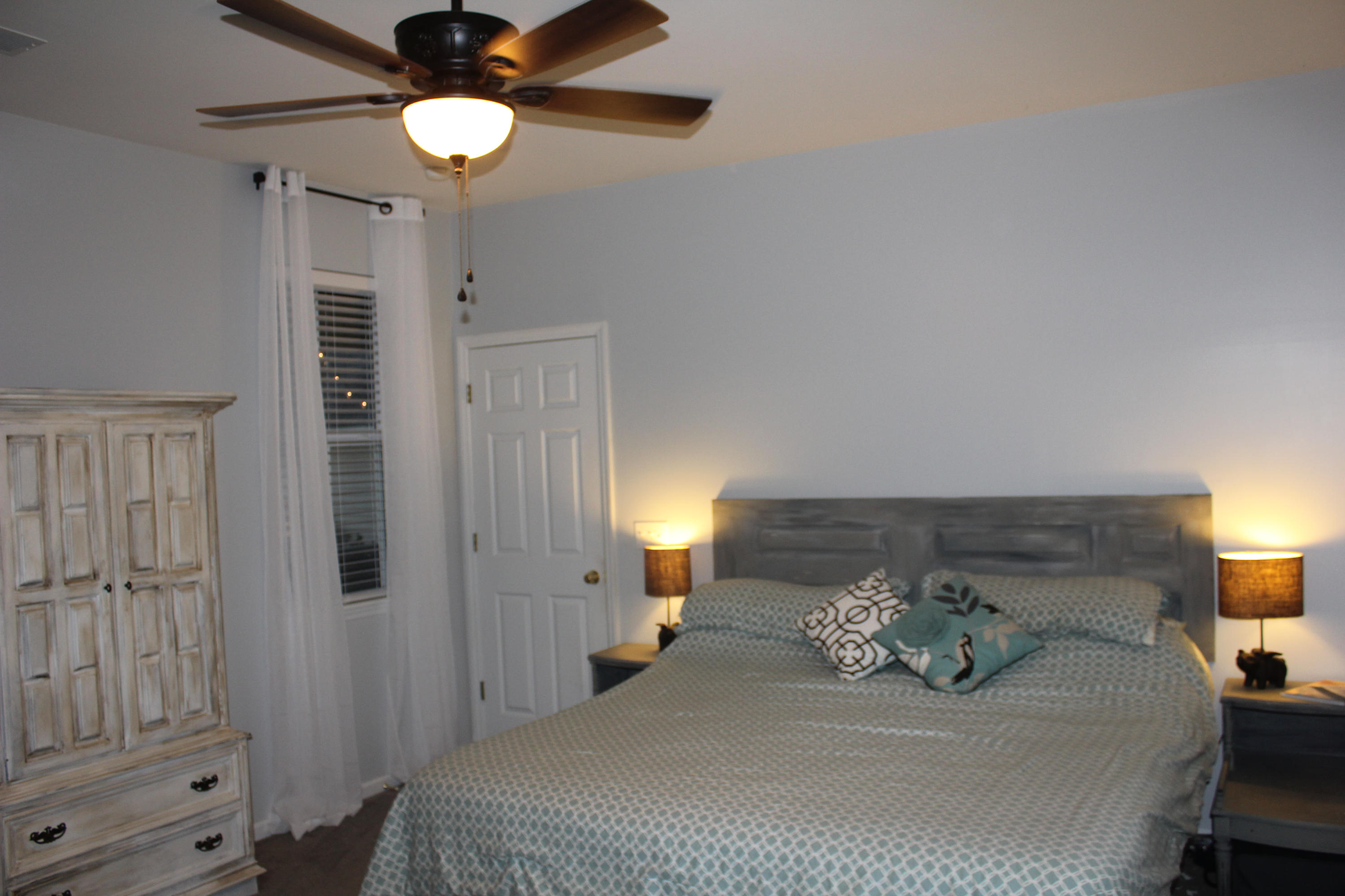3260 Beaconsfield Road Mount Pleasant, SC 29466 - Photo 11 of 32 Master bedroom downstairs