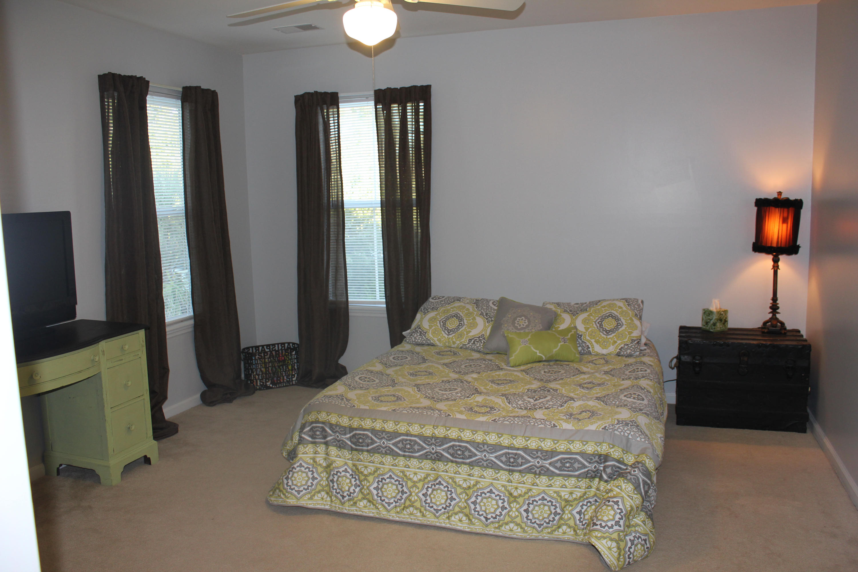 3260 Beaconsfield Road Mount Pleasant, SC 29466 - Photo 17 of 32 Second Master Upstairs