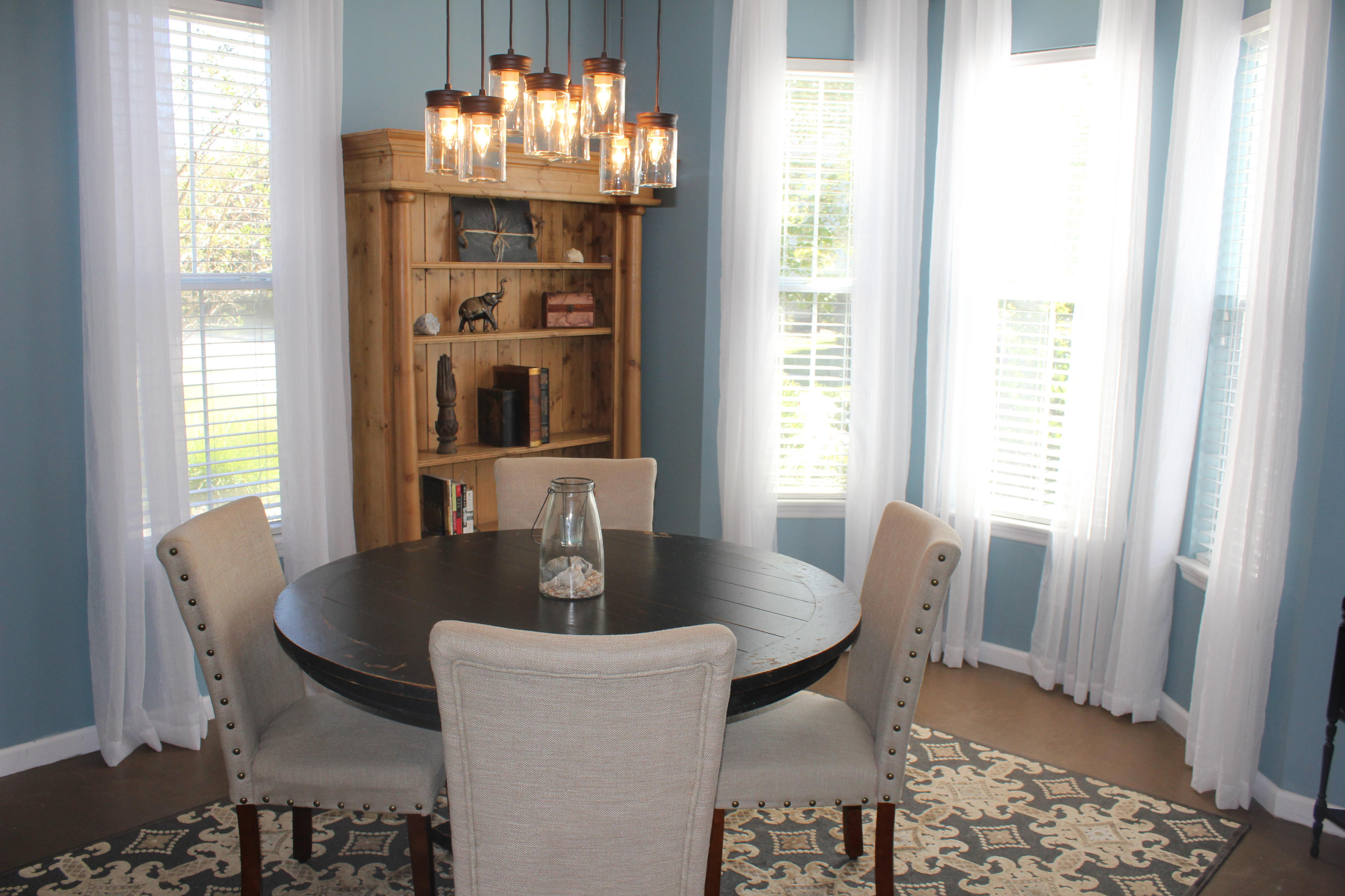 3260 Beaconsfield Road Mount Pleasant, SC 29466 - Photo 3 of 32 Dining Area