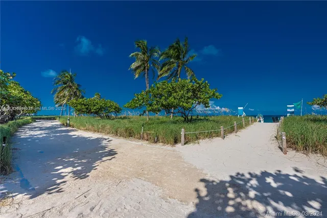 $4,950 | 10185 Collins Avenue, Unit 319, Bal Harbour, FL 33154