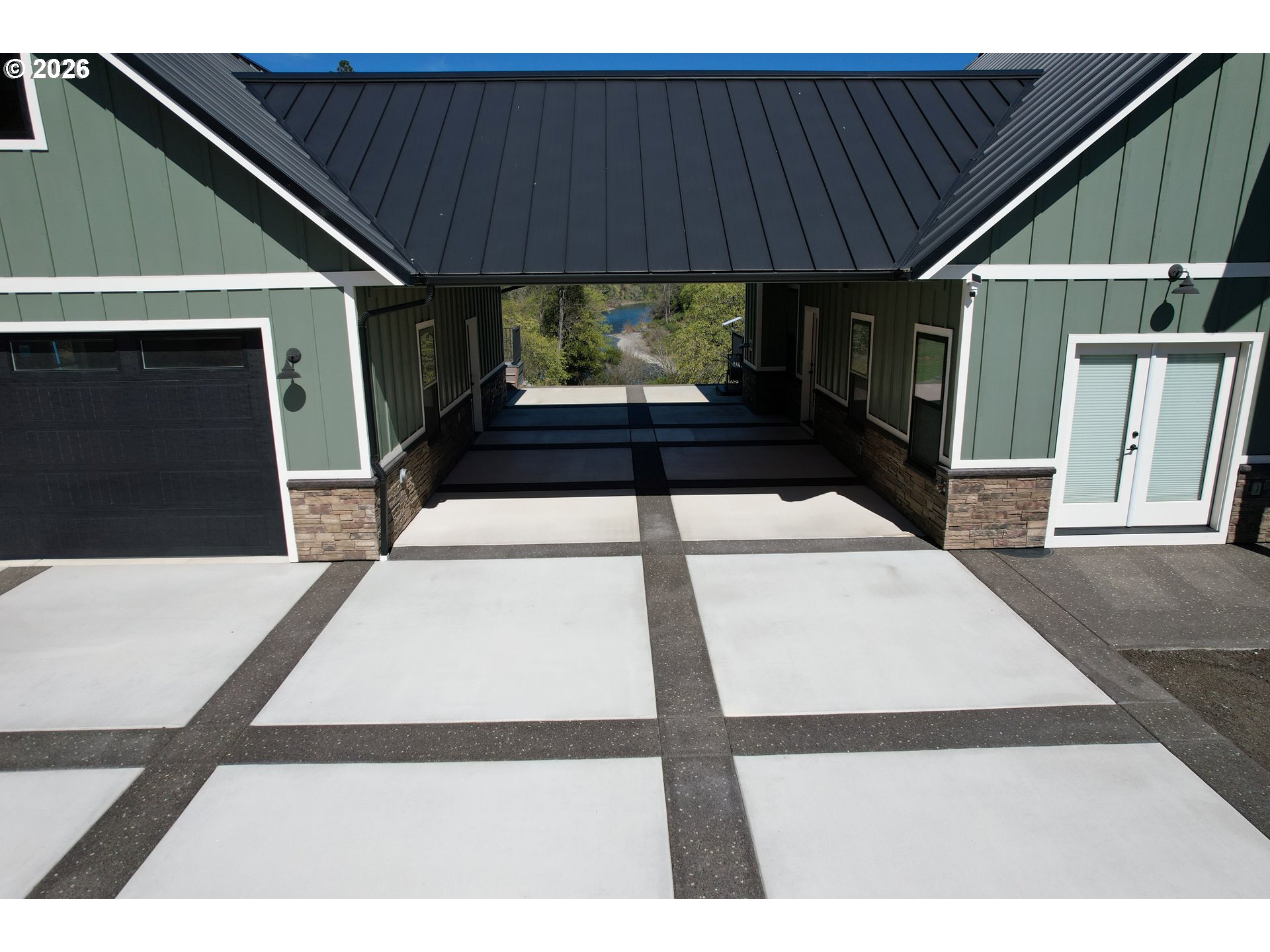 3716 Weaver Road Riddle, OR 97469 - Photo 13 of 48 Bathroom