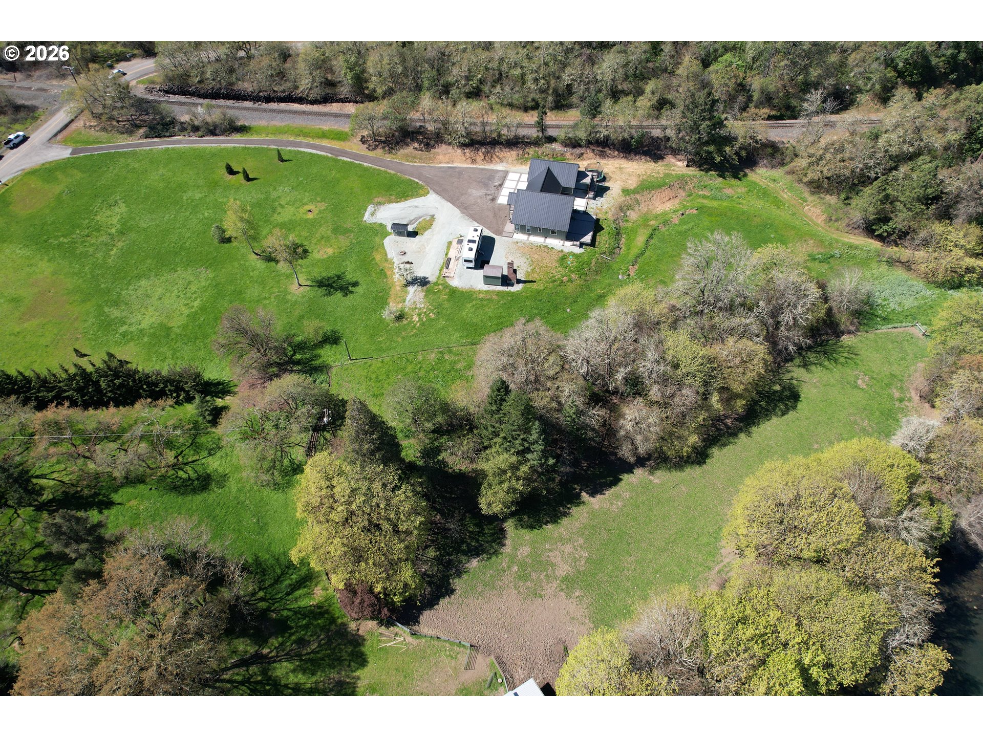 3716 Weaver Road Riddle, OR 97469 - Photo 3 of 48