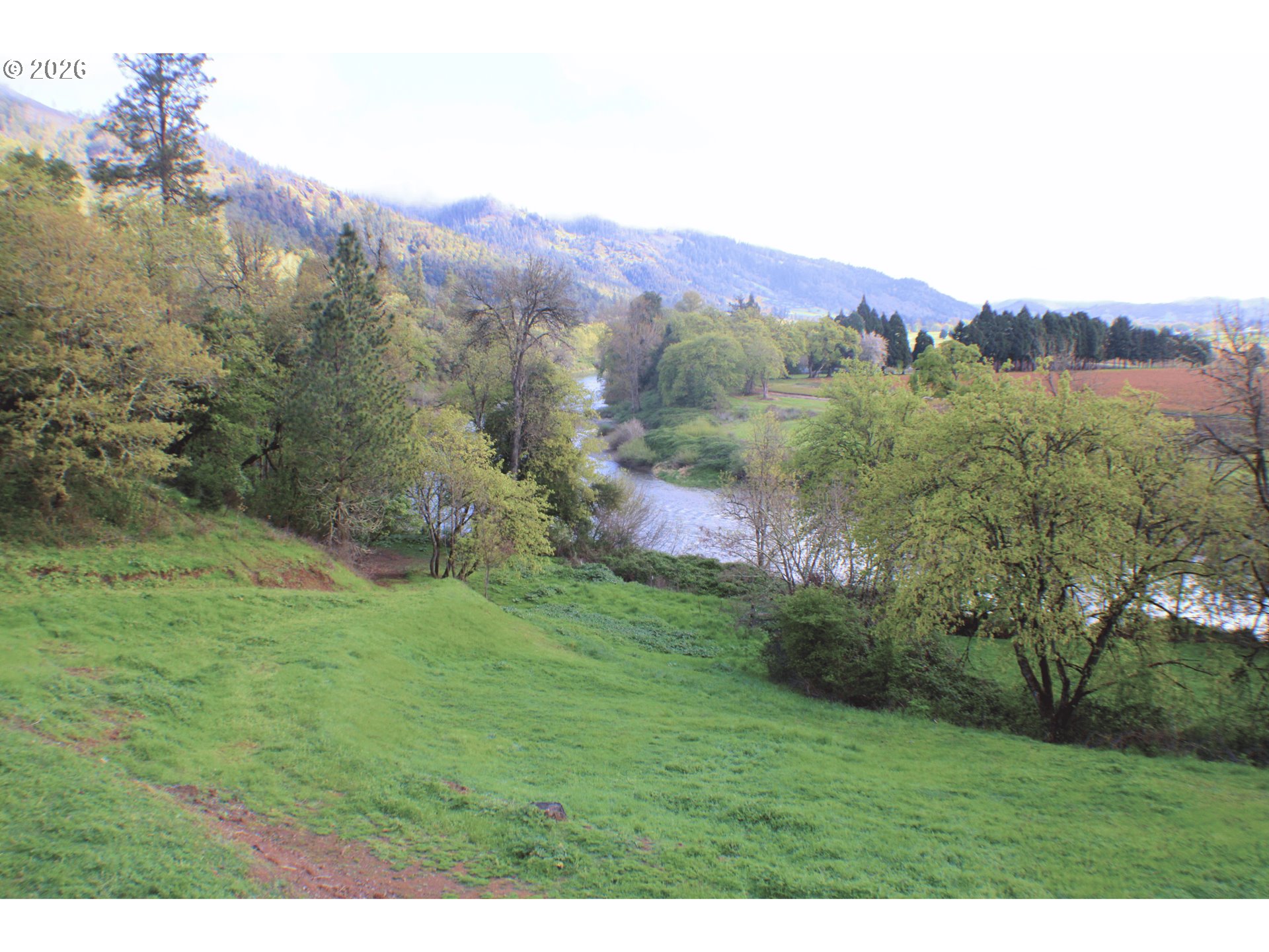 3716 Weaver Road Riddle, OR 97469 - Photo 38 of 48