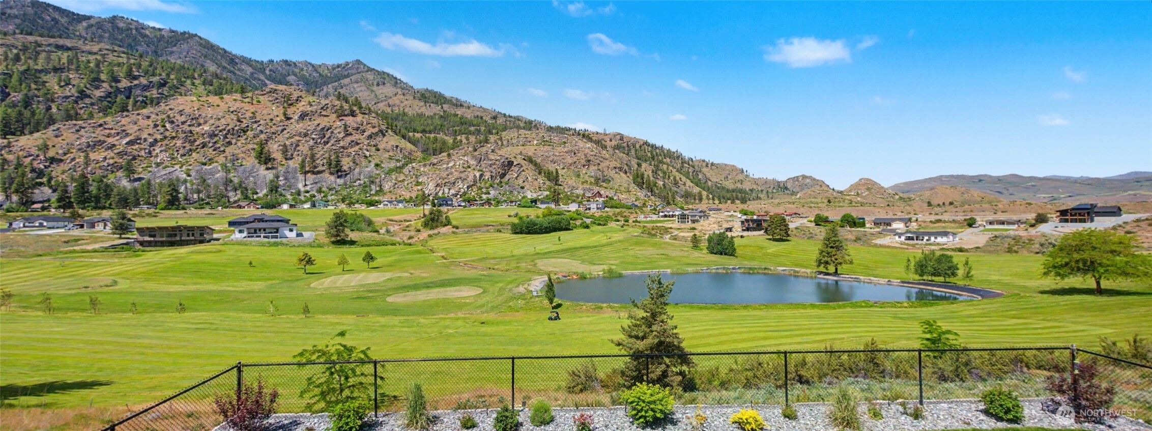 22 Frontage Road Pateros, WA 98846 - Photo 13 of 33