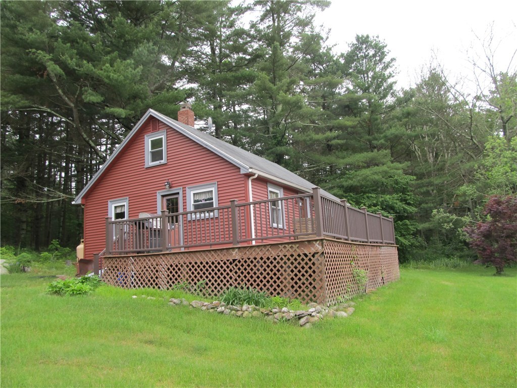 7 East Killingly Road Foster, RI 02825 - Photo 3 of 20
