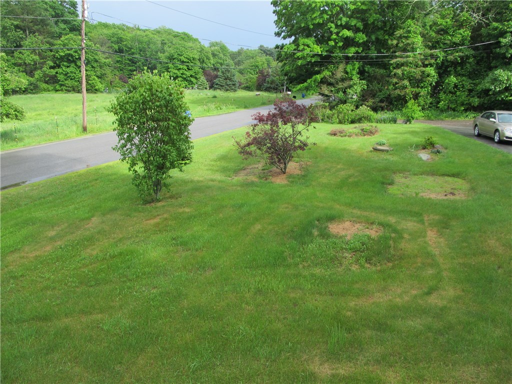 7 East Killingly Road Foster, RI 02825 - Photo 8 of 20