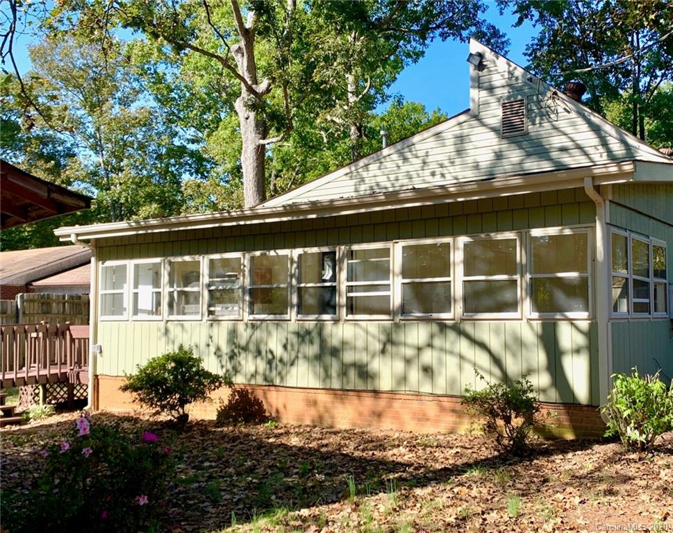 107 Roberta Road Concord, NC 28027 - Photo 2 of 9
