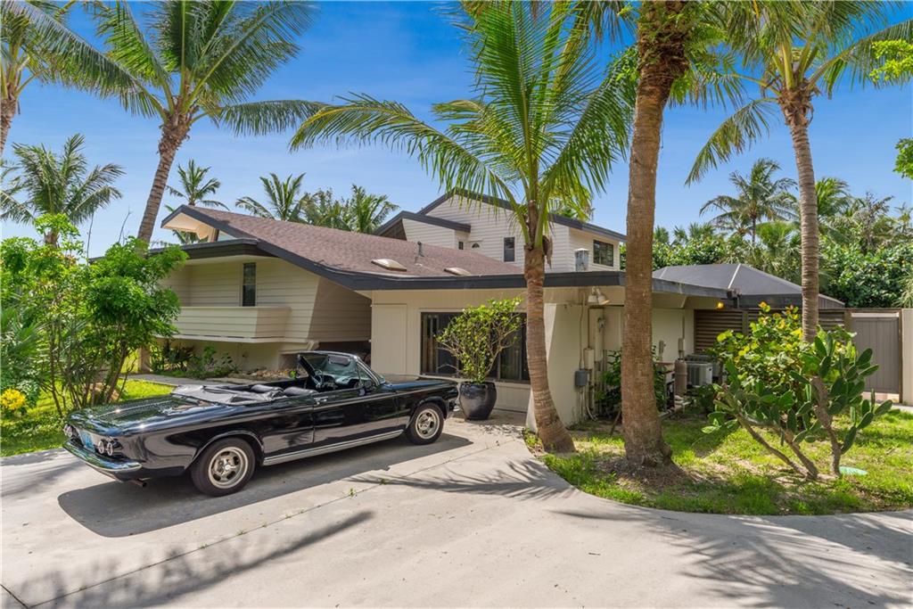 88 North Beach Road Hobe Sound, FL 33455 - Photo 1 of 30 Truly a classic.