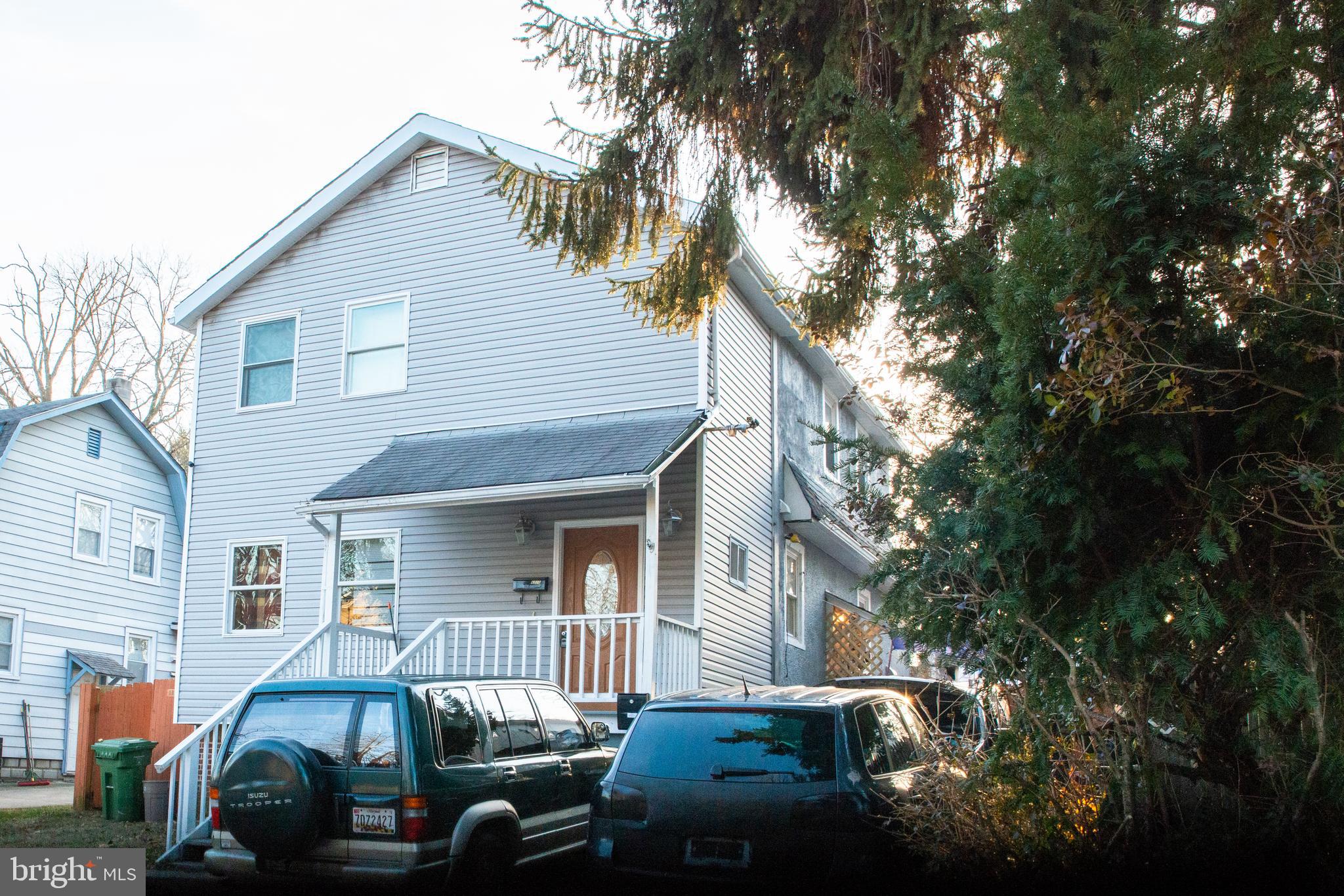 6010 Clover Road Baltimore, MD 21215 - Photo 3 of 35 Gallery Image 3