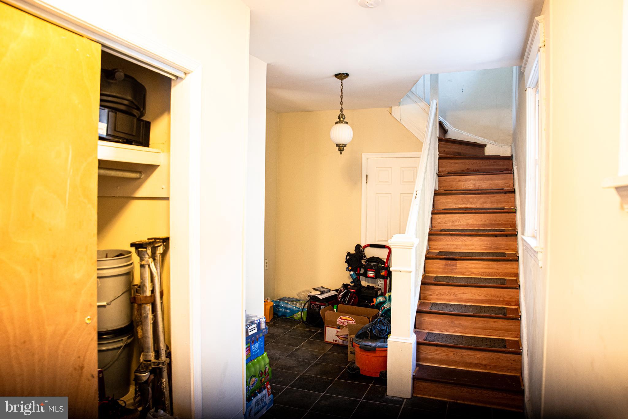6010 Clover Road Baltimore, MD 21215 - Photo 21 of 35 Gallery Image 21