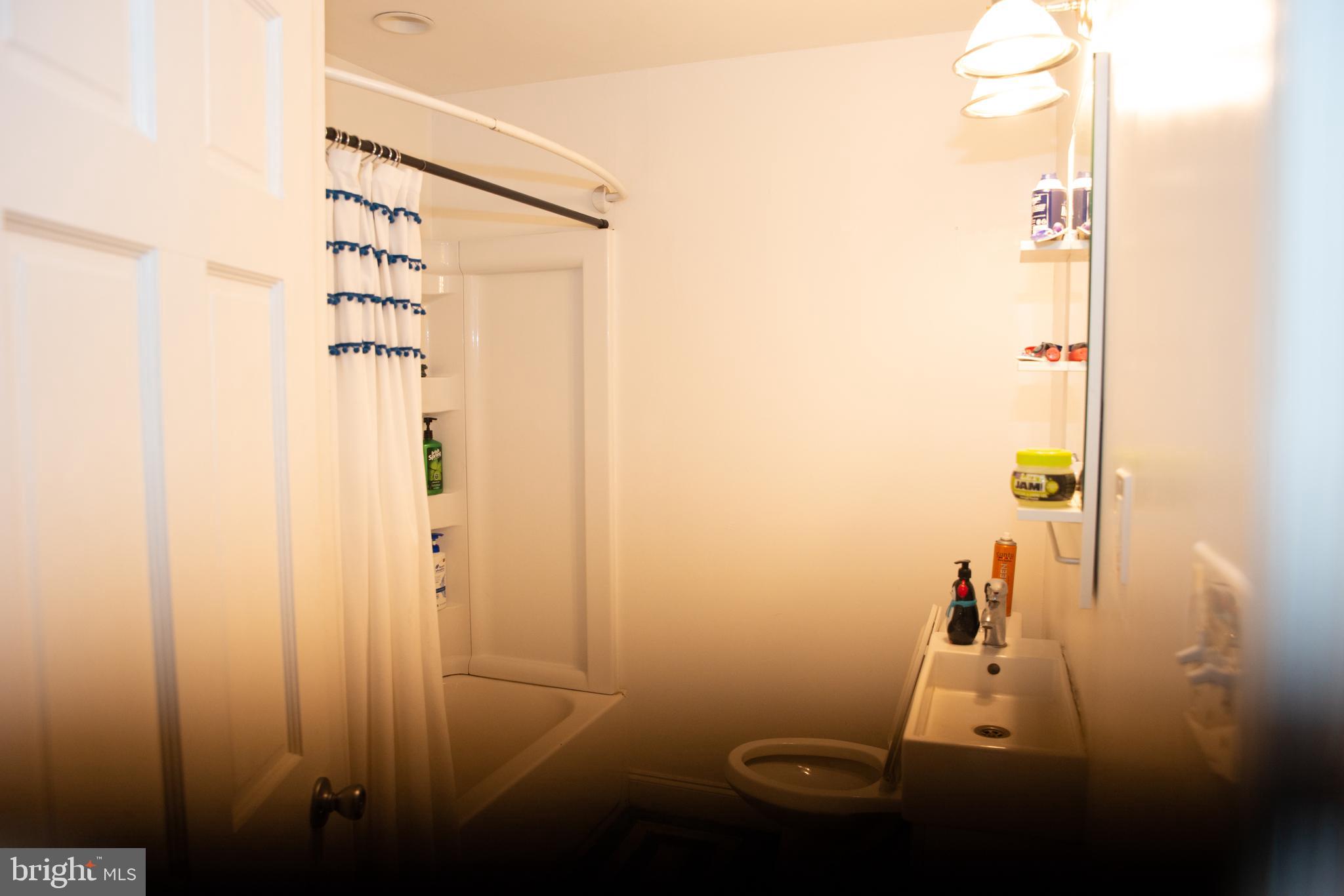 6010 Clover Road Baltimore, MD 21215 - Photo 22 of 35 Gallery Image 22