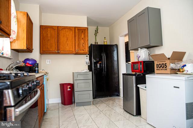 6010 Clover Road Baltimore, MD 21215 - Photo 8 of 35 Gallery Image 8
