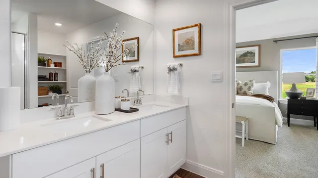 $431,990 | 146 Union Pacific Drive, Cedar Creek, TX 78612