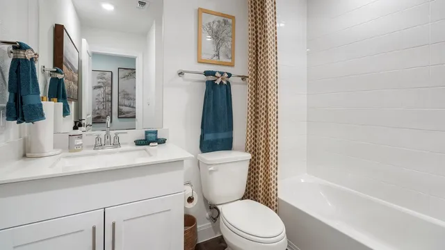 $431,990 | 146 Union Pacific Drive, Cedar Creek, TX 78612